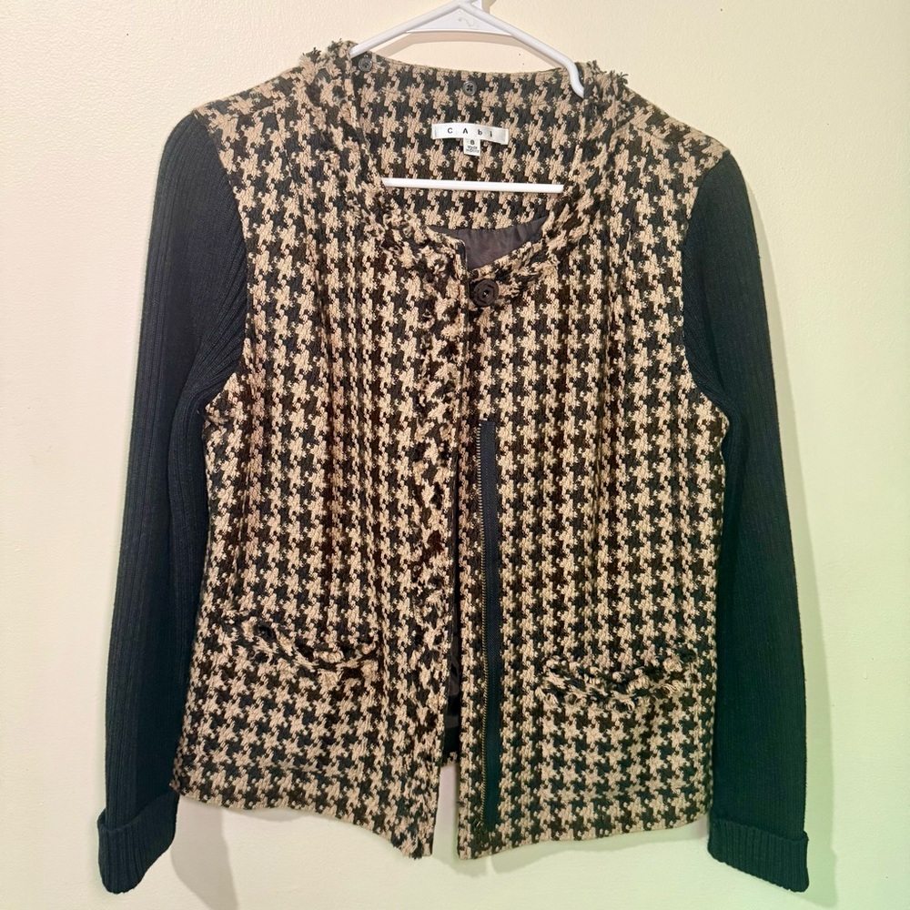 CAbi Houndstooth Mixer Jacket w/Knit Sleeves, Size 8